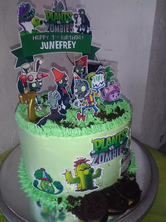 Plants vs Zombies Themed Cake Toppers Personalised With Name & Age