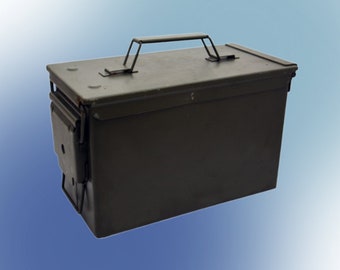 Large NATO Standard Ammo Box - BDB Condition, military SURPLUS