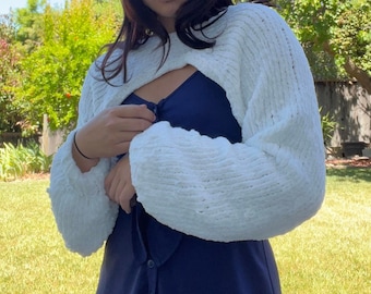 Super Cropped Sweter - Narzutka - Bolero - Wzór na drutach