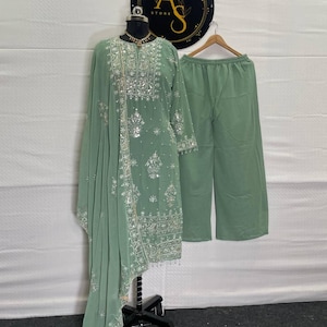 slim fit dress slacks Yumna Zaidi main image 1
