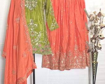 Bestickte Chinon Seide Salwar Kameez : Pakistanisches Hochzeitskleid