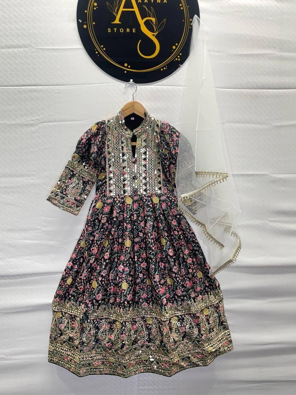 Black Gold Indian Gown - Etsy