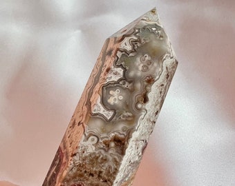 Mexican Crazy Lace Agate Crystal Tower Point Generator