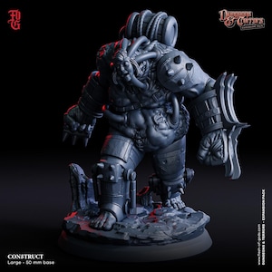 Puede incluir: Figura en miniatura gris de Construct del Dungeons & Terrors Expansion Pack. La figura tiene una construcción grande y musculosa con componentes mecánicos y una cara grotesca. La base es de 50 mm.