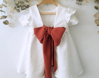 Robe de baptême bébé fille, robe de demoiselle d’honneur bébé blanc, robe en lin fille rustique, robe boho filles de printemps, robe mariage bébé fille linge.