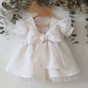 Robe de baptême en lin blanc, robe Bubble bébé fille, robe baptême baptême lin boho, Baby wedding romper, Cake smash boho tenue. image 7