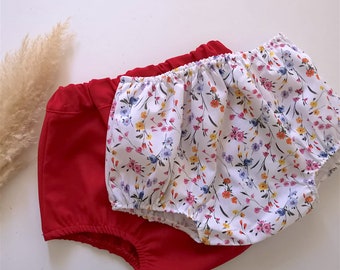 Red linen bloomers, unisex red diaper cover, baby culotte, baby diaper cover, diaper cover for children.