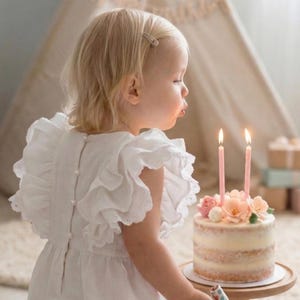 Cake Smash Outfit Baby Girl, White Linen Bubble Romper, Birthday Photo Outfit, Boho Baby Romper.