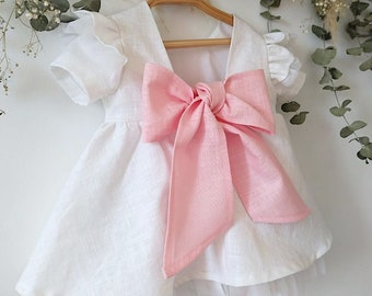 Robe de fille de fleur de tulle blanc, robe de mariée simple et élégante à manches courtes, robe de bébé filles de printemps, robe de fille de fleur rustique.