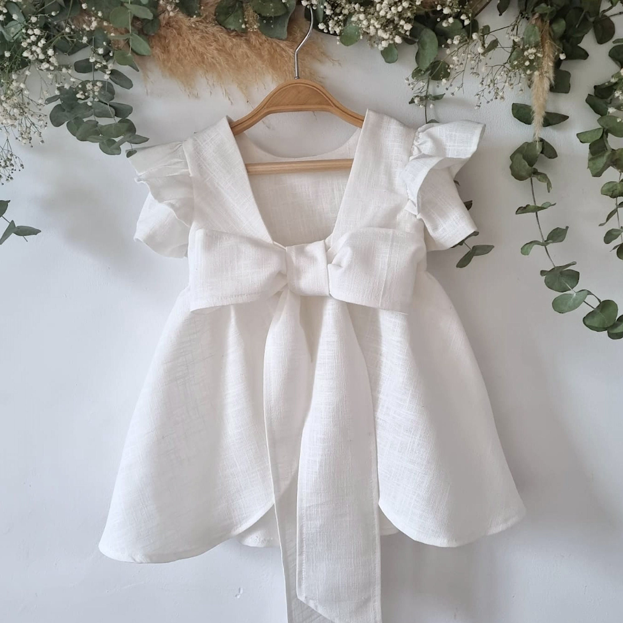 Christening dress baby girl, bridesmaid dress white baby, linen dress girl rustic, Spring girls boho dress, Dress Wedding baby girl linen.