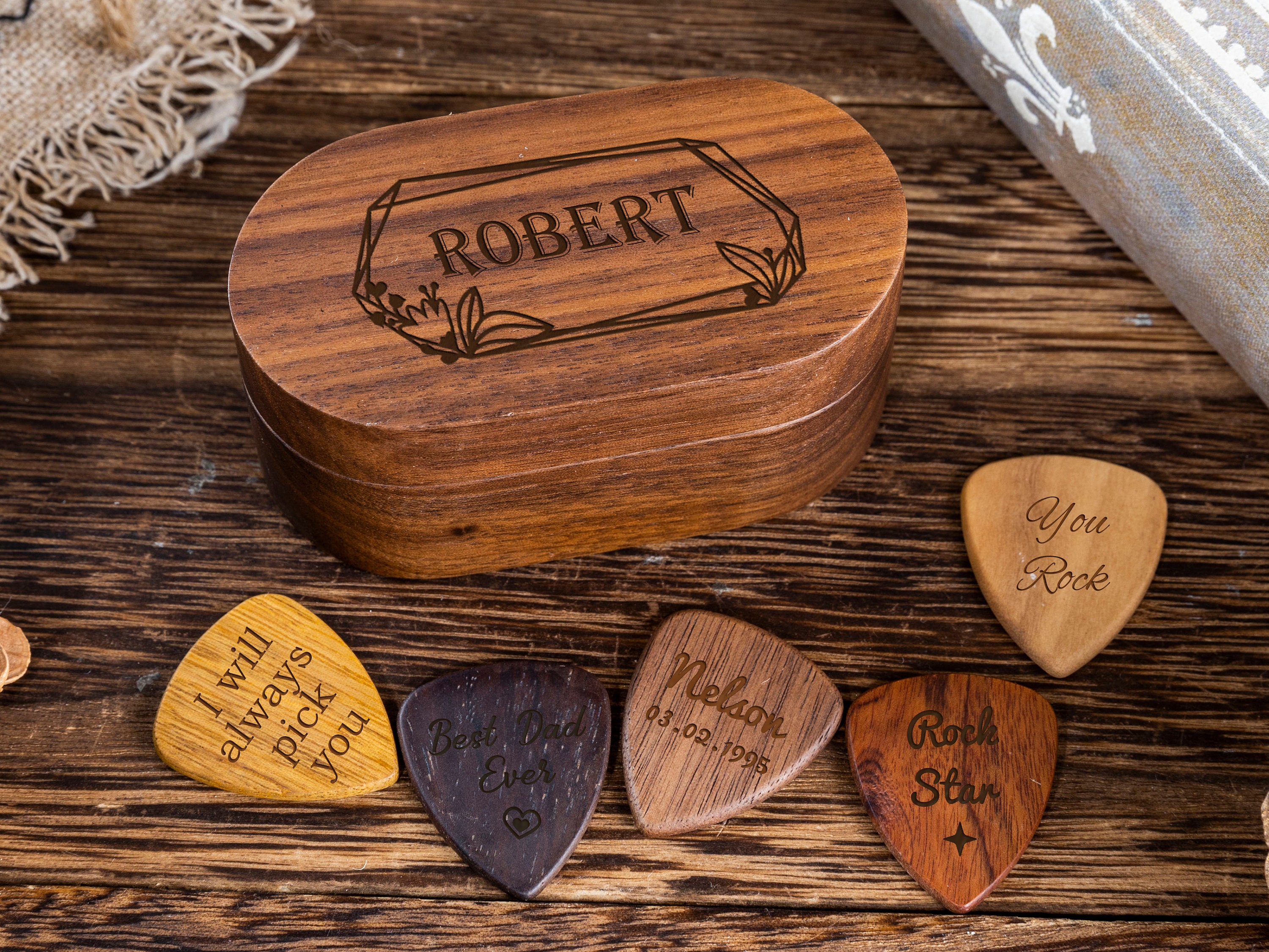 Guitar Pick Box Personalized Guitar Picks with Case Custom Guitar Pick Wood 3Pcs Music Gift for Acoustic Electric Bass Guitar Pattern Line 