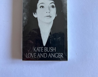 ヴィンテージ 希少　レア　ケイトブッシュ　カセットテープ　Kate Bush ケイト・ブッシュ『Hounds Of Love』収録『Running Up The Hill