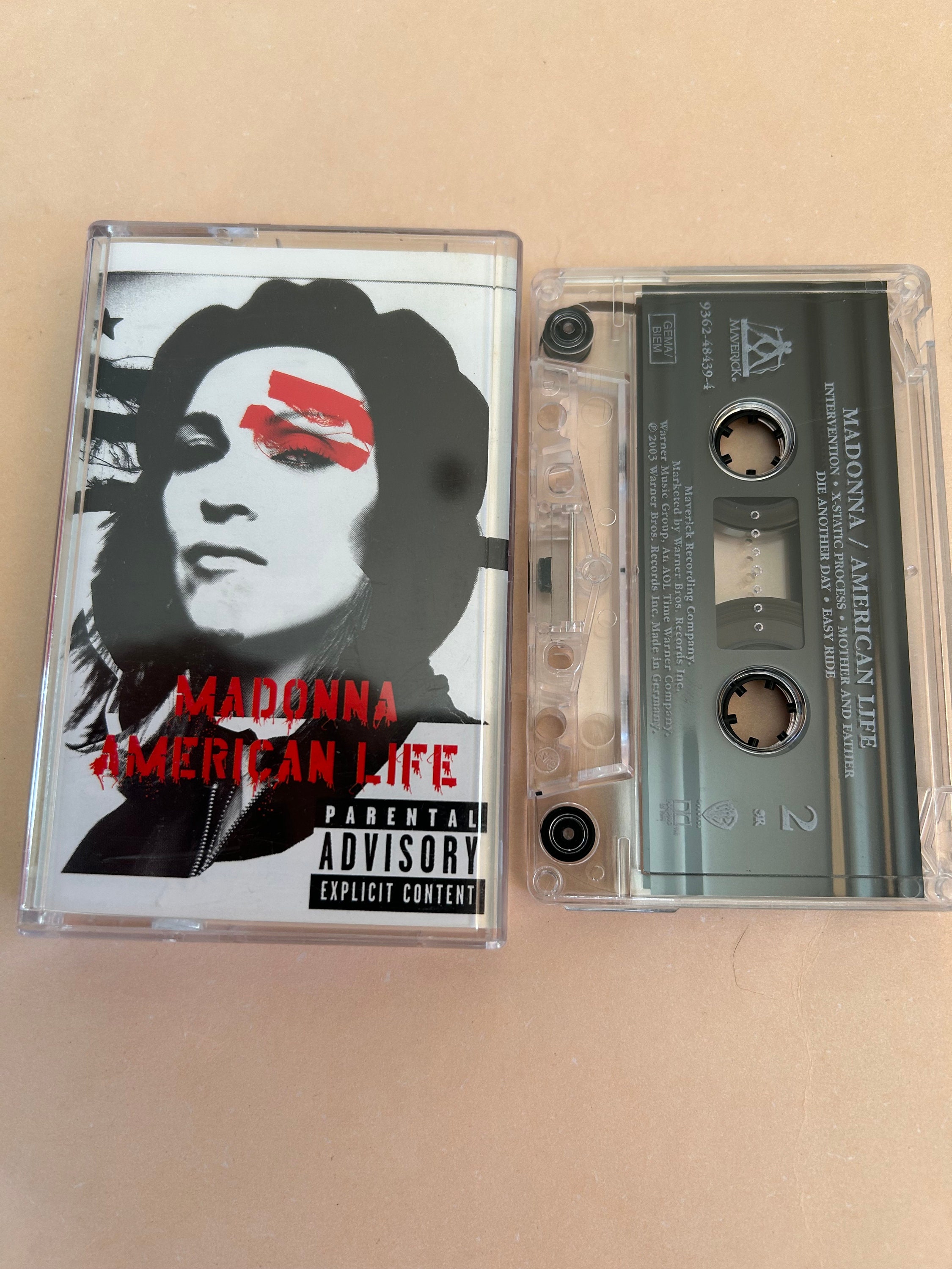 マドンナ / American Life / グッズ Madonna American Life - Etsy