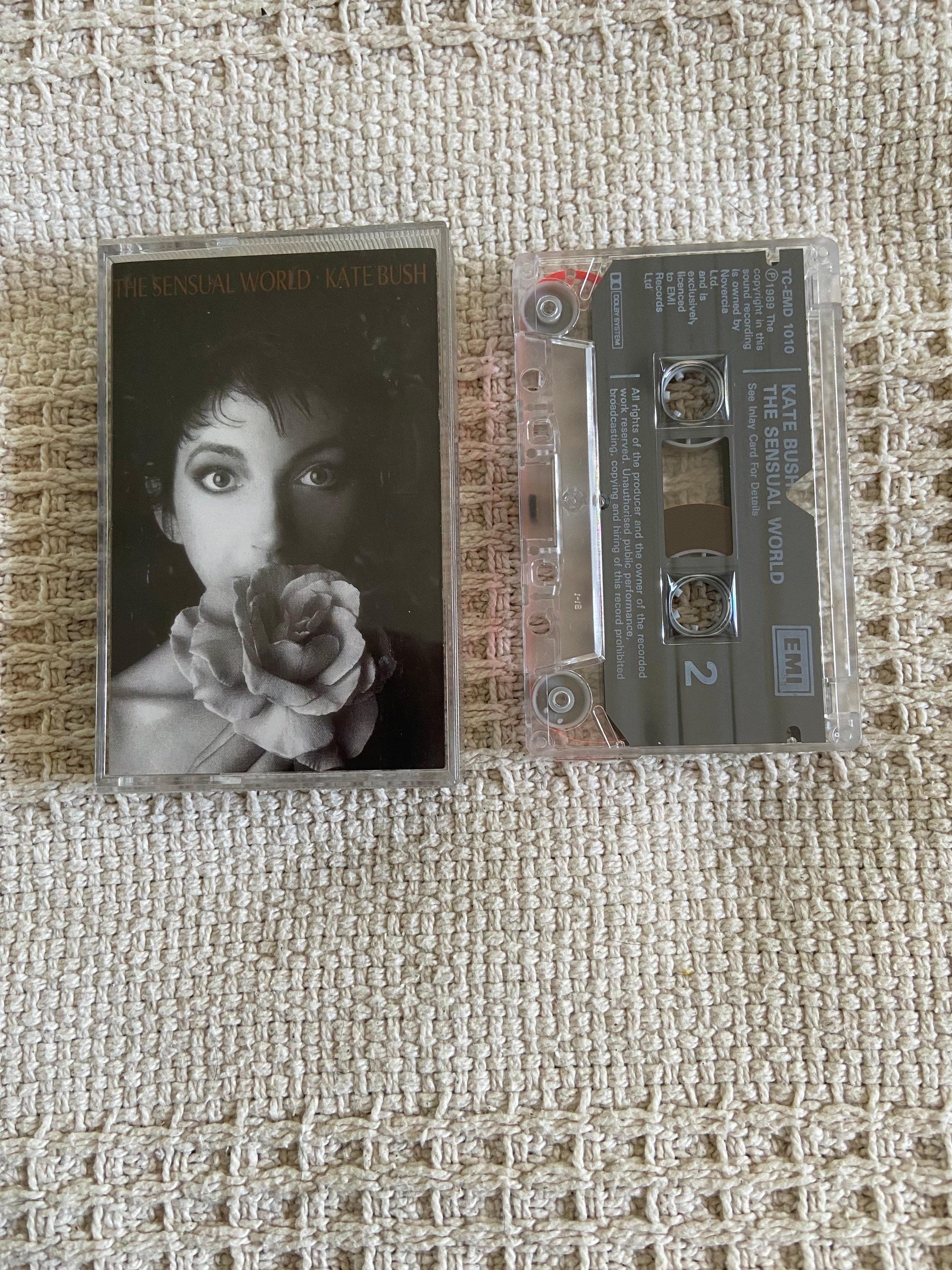 Kate bush cassette running up that hill - Etsy 日本