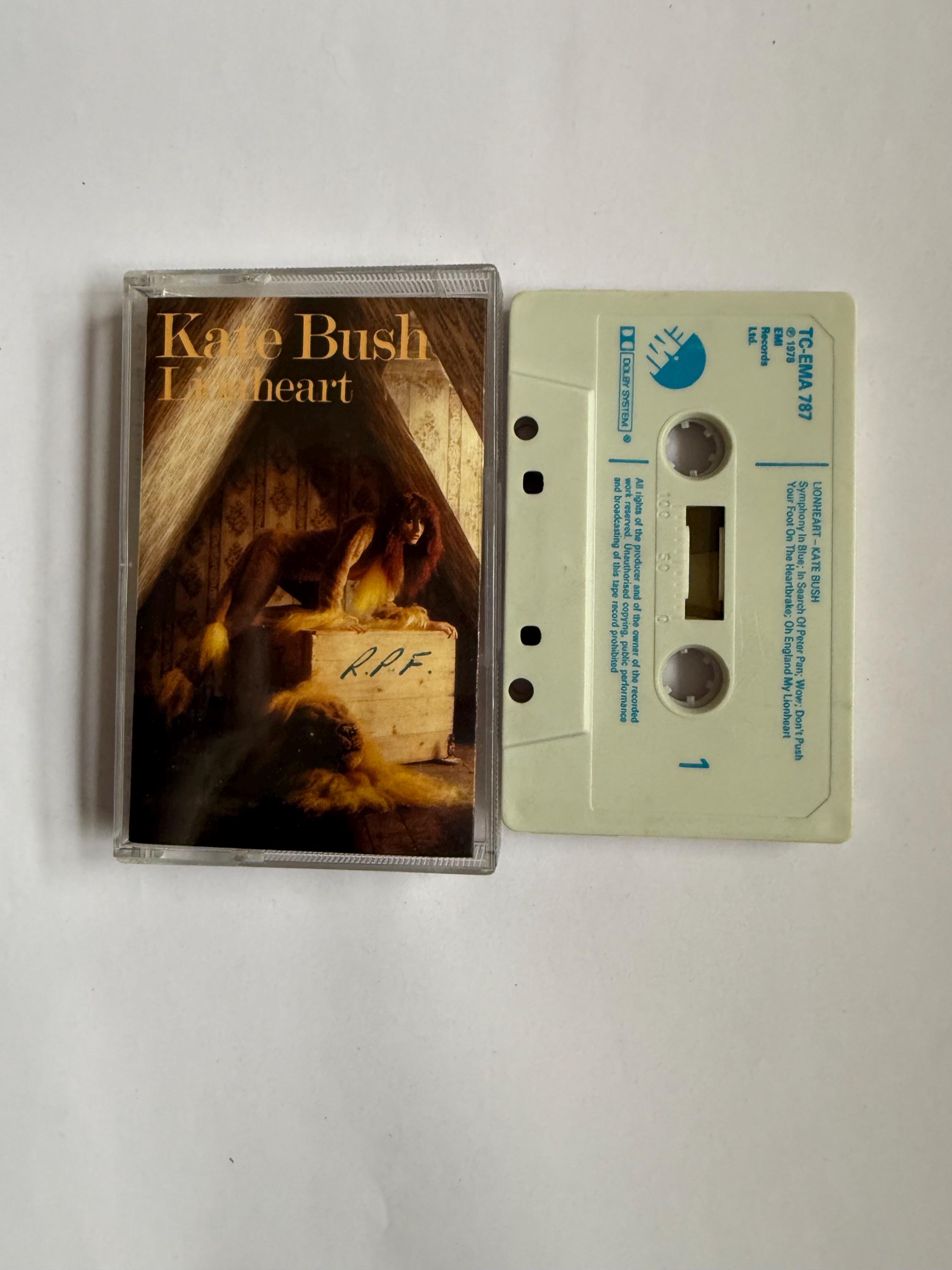 Kate bush cassette running up that hill - Etsy 日本