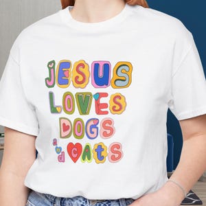 Christliches T-Shirt, Geschenk für Frau, christliche Geschenke, Hunde- und Katzenmutter, Pawsitiv gesegnetes T-Shirt, inspirierendes christliches T-Shirt für Tierliebhaber