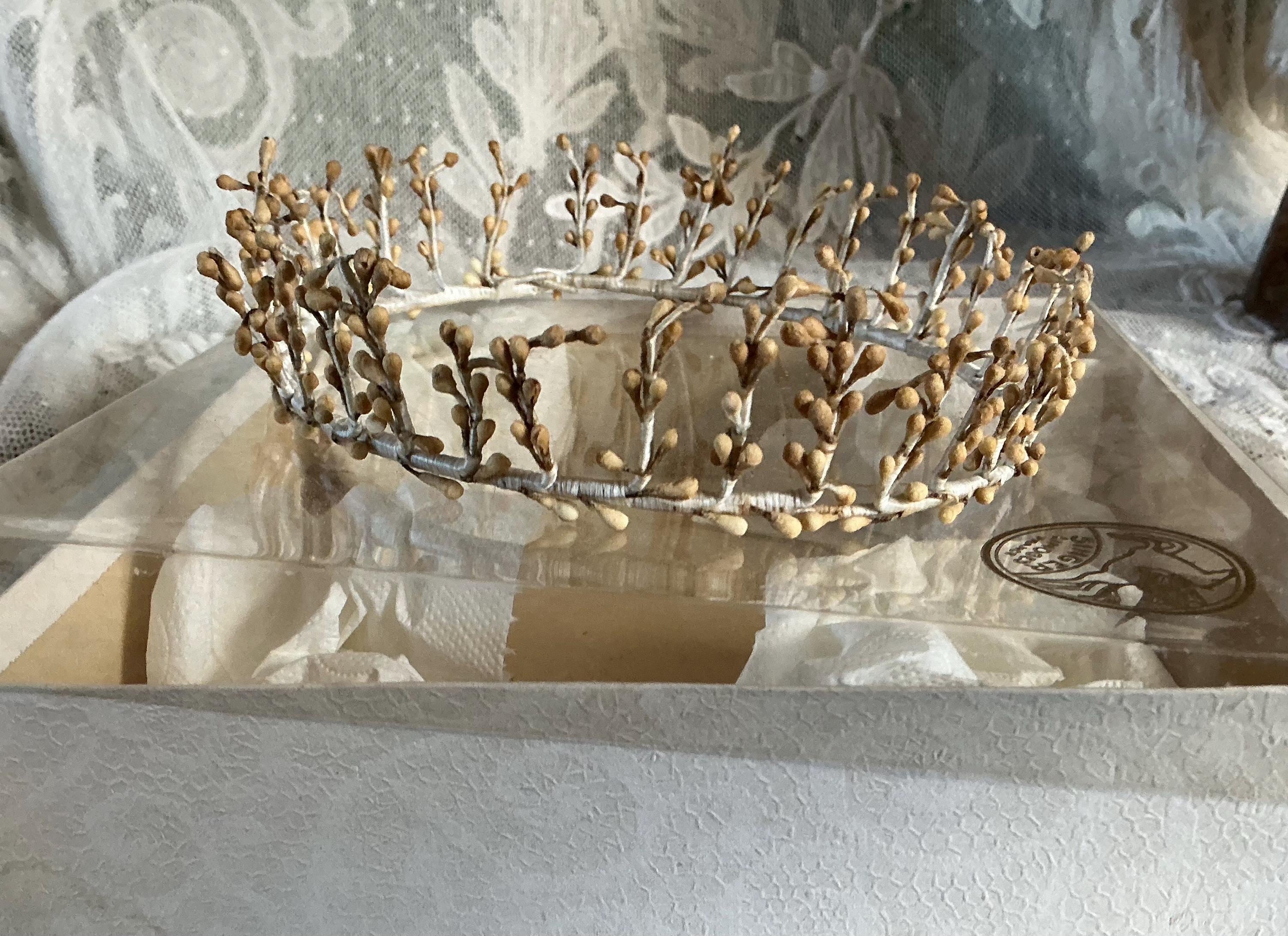 フランスアンティーク ティアラ クラウン 冠 王冠 Antique french wedding crown - Etsy 日本