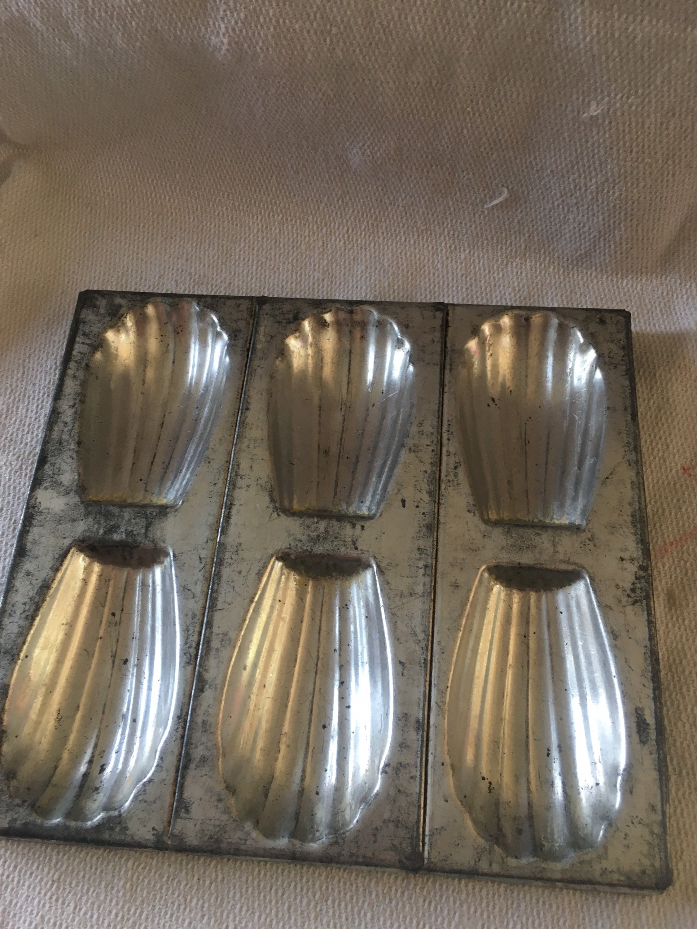 Vintage French Madeleine Cake Moulds With 6 Individual Moulds Etsy