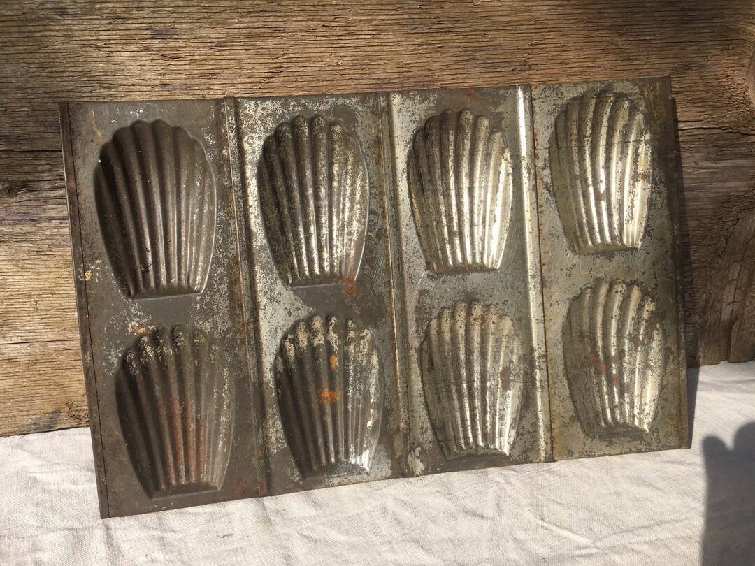 Vintage French Madeleine Cake Moulds With 8 Individual Moulds Etsy