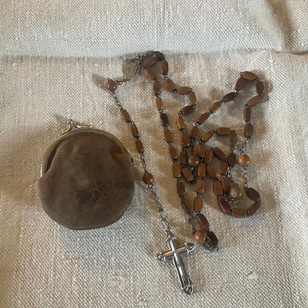 Vintage french wooden bead rosary/chaplet in leather clasp purse