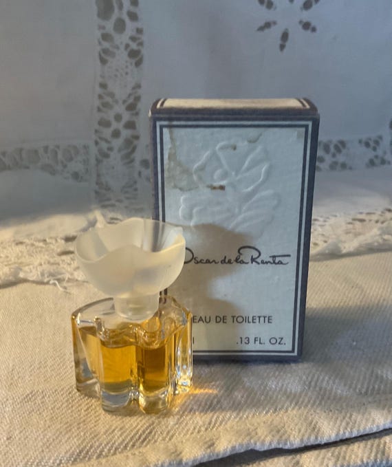 Vintage Oscar De La Renta Miniature Eau De Toilette Still With