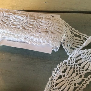 Bordure ancienne en dentelle faite main, France