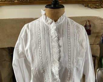 Stunning Antique french embroidered lace blouse