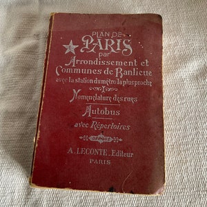 Piccola guida francese super vintage di Parigi