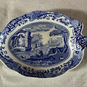 Spode Blue Italian small leaf shaped dish,trinket tray.