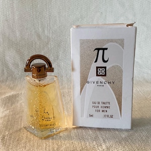 Eau de toilette vintage in miniatura Givenchy Pi da uomo nella scatola originale, ancora con contenuto di 5 ml.