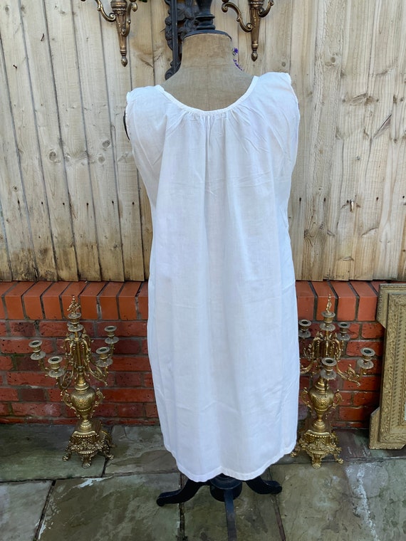 Antique French pure cotton monogrammed nightdress… - image 4