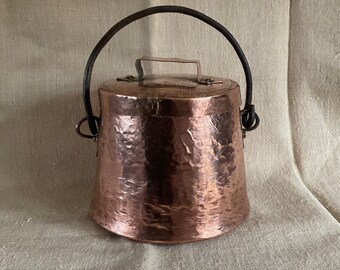 Stunning Antique French Handcrafted Copper Cooking Pot Circa