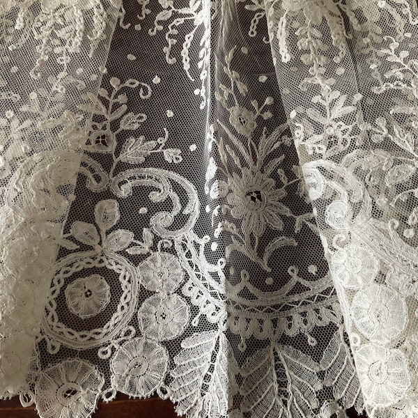 gizeh antique lace
