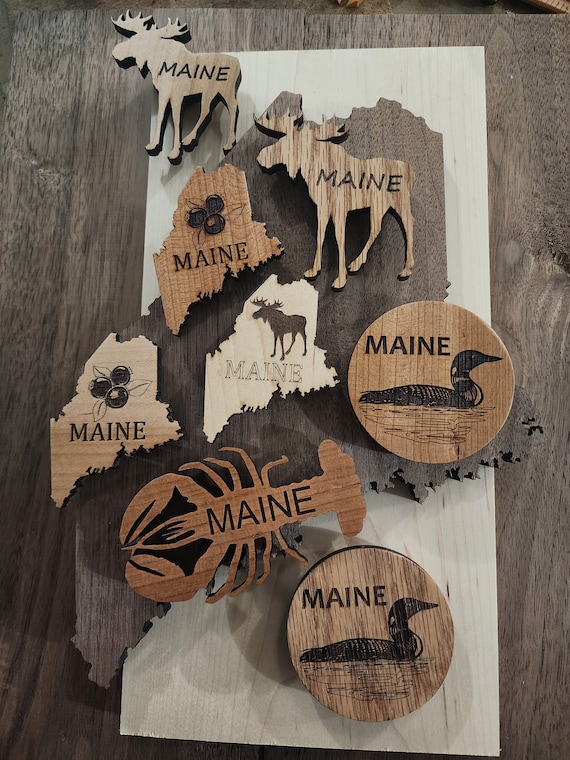 Maine souvenir refrigerator magnets