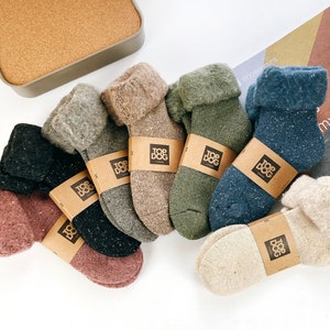 Winter Cosy Fur Wool Socks Leg Warmer Fluffy Winter Warm Boots Socks, Cashmere Feel Fur Sleeping Bed Socks Birthday Gift Christmas Stocking