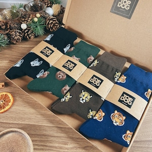 Wild Animal Mens Dress Socks Bear Tiger Leopard Wolf Pattern Socks Groomsmen Socks Crew Socks, Perfect Birthday Fathers Day Gift for Men