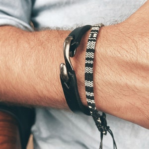 Pulsera de cuero genuino con gancho para hombre, estilo clásico, regalo de San Valentín.