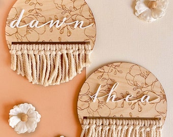 Baby Name Photo Prop/ Floral Baby Name Announcement Sign/Baby Girl Name Sign/Baby Shower/Birth Name Sign