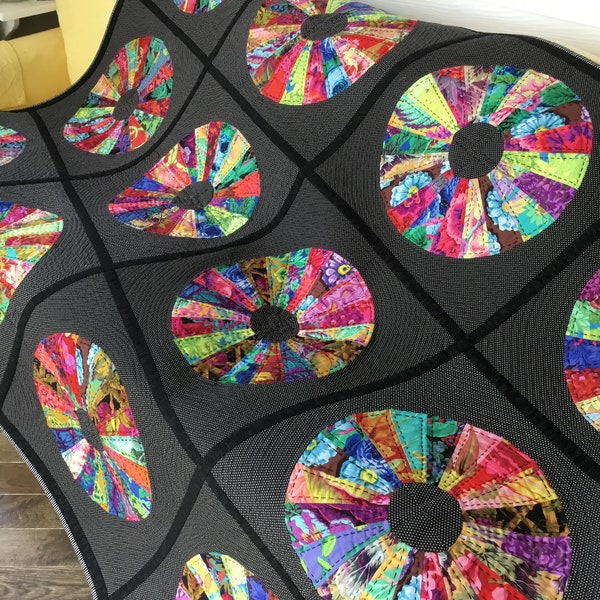 Colourful Wagon Wheel Quilt, Traditional, Kaffe Fassett Fabric, Vibrant Colours, Can be Personalized. Unique, Original, One of a Kind. # 6