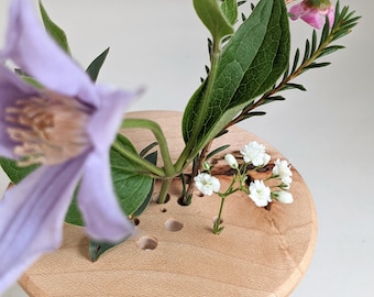 Sweet Pea Flower Frog