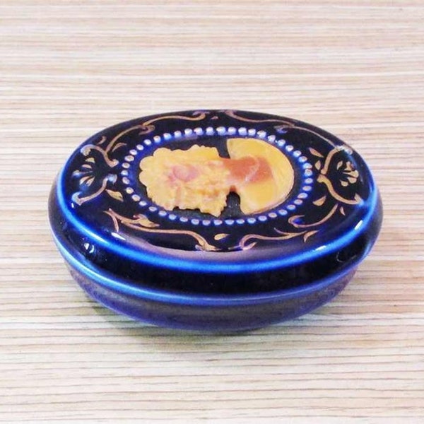 Boîte à bijoux en porcelaine, camée, France, cobalt, boîte à bijoux bleue peinte à la main vintage, boîte d'ornements ovale avec couvercle Rare