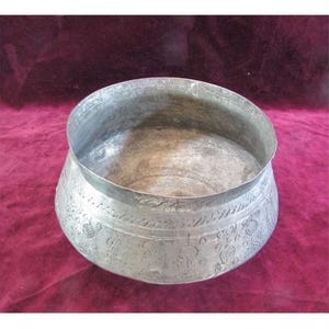 Antique Ottoman Copper Soup Bowl | Large Hand-Hammered Copperware | Vintage Middle Eastern Kitchen Decor | Collectible Serving Bowl