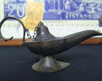 Aladdin Lamp Antique Style, Aladdin Magic Lamp for Home Decor, Vintage Oil Lamp Replica, Mystical Arabian Nights Ornament, Unique Gift