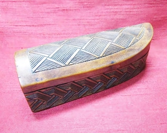 Antique Handcarved Wooden Decorative Box , Vintage Different Form  Box Wooden African  Cover Box, Home Cafe Decor Gift