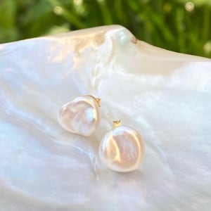 Dainty Pearl Earrings - Keshi Freshwater Pearl Stud Earrings - Small Baroque Pearl Ear Studs - Everyday Pearl Stud - Gifts