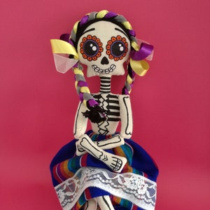 Catrina doll, bambola messicana di stoffa, Esqueleto, Catrina toy, dia de muertos, handmade doll, mfolkart by Arteté®dolls,  free shipping