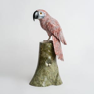 Pink dolomite sculpture: Pink Parrot