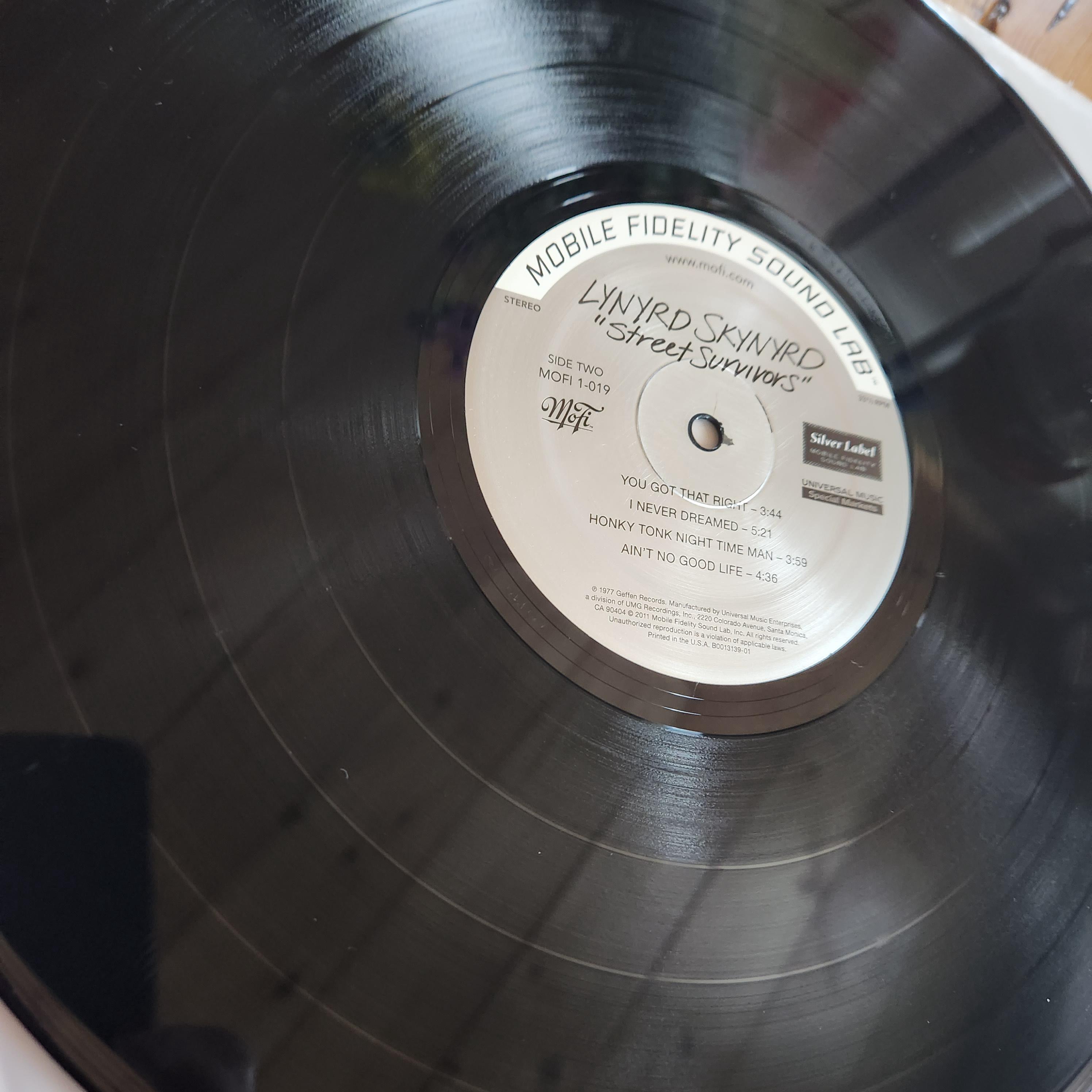 Lynyrd Skynyrd/street Survivors/mfsl/rare Silver Label/#2577/low