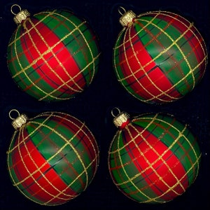 Red Tartan / Red checkered pattern Glass Christmas baubles, 4pcs/6pcs, Traditional Christmas ornaments