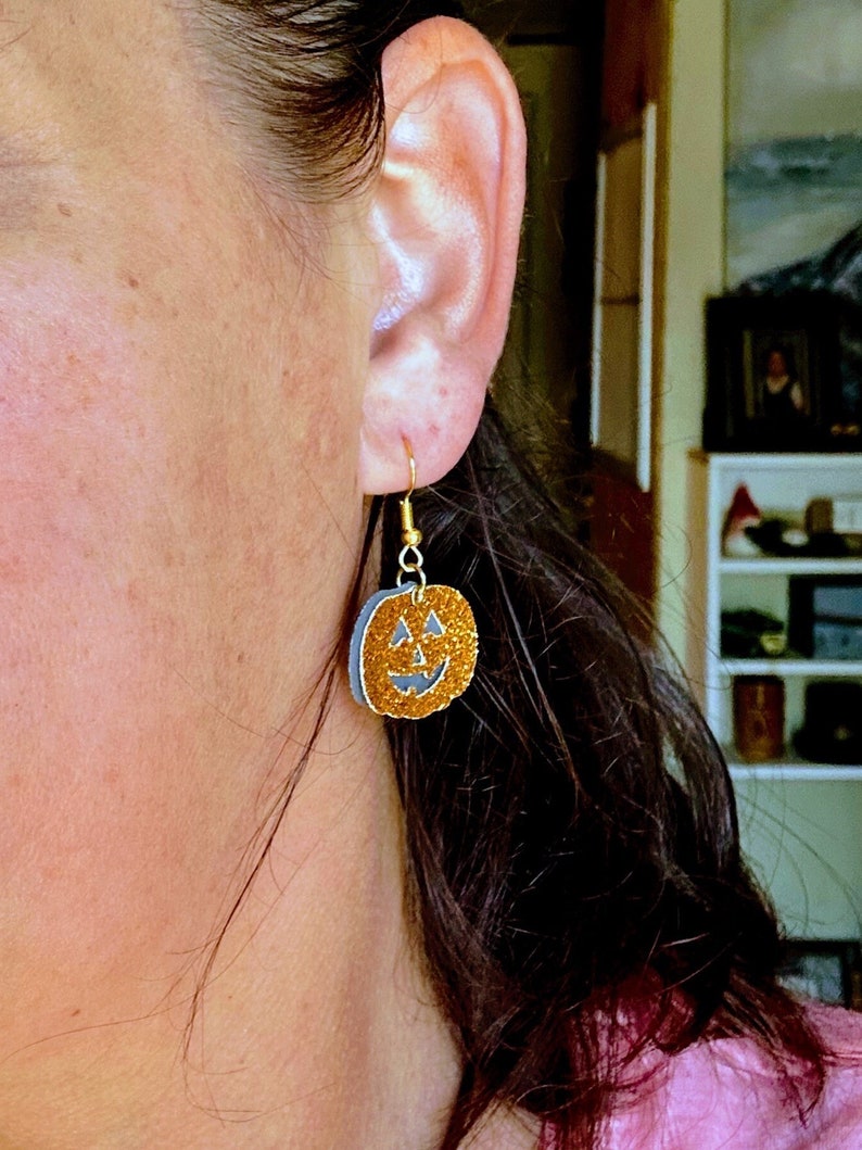 Glitter pumpkin Earrings Sparkly pumpkin Dangle Earrings for Halloween image 3